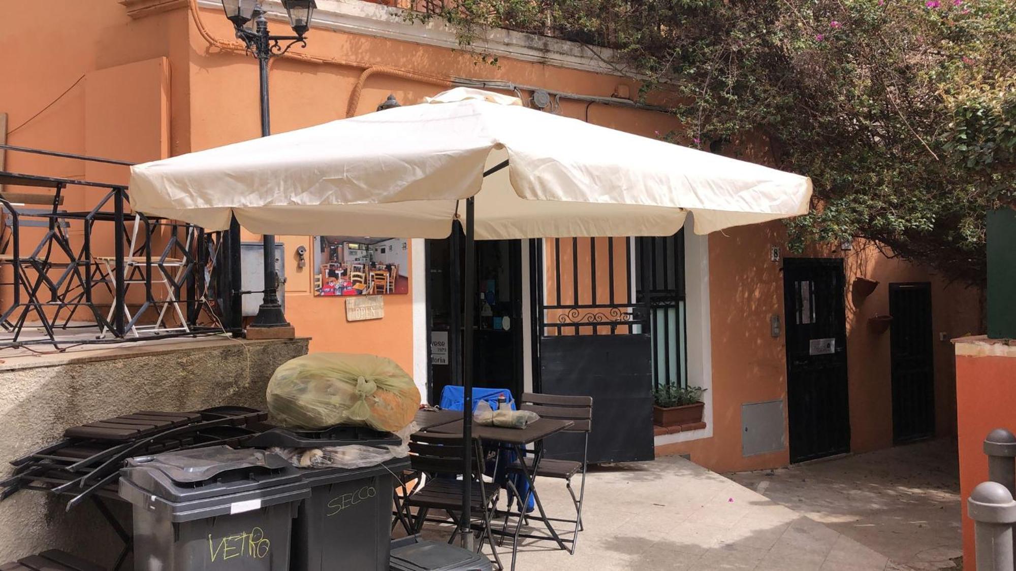 Locanda Genovese 20 Ла Мадалена Екстериор снимка