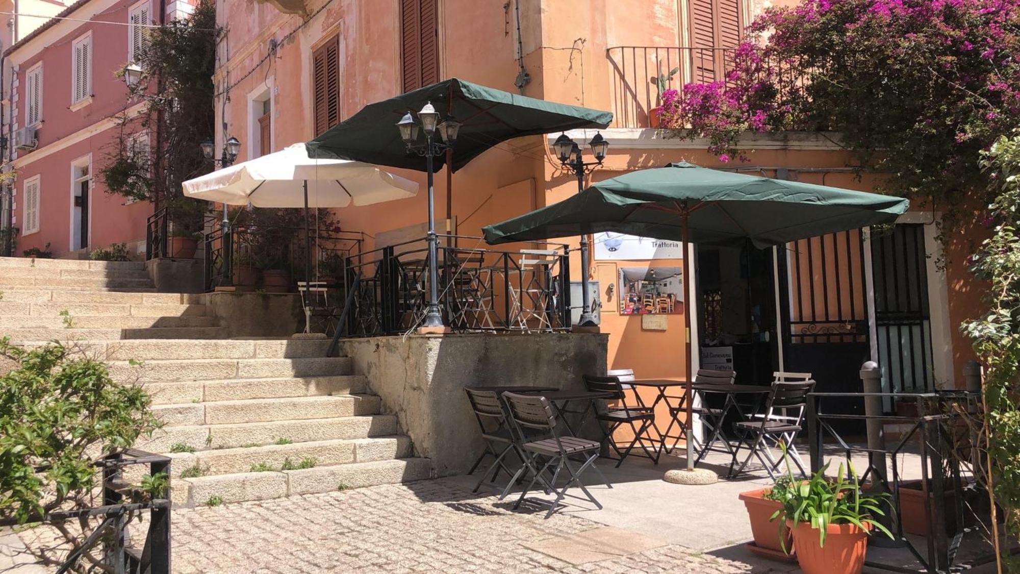 Locanda Genovese 20 Ла Мадалена Екстериор снимка